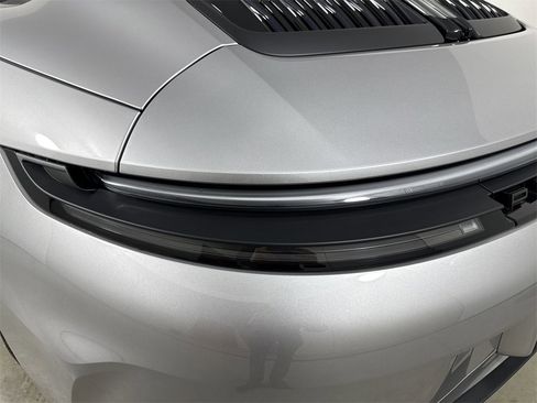 New 2026 Porsche 911 Carrera T image 18