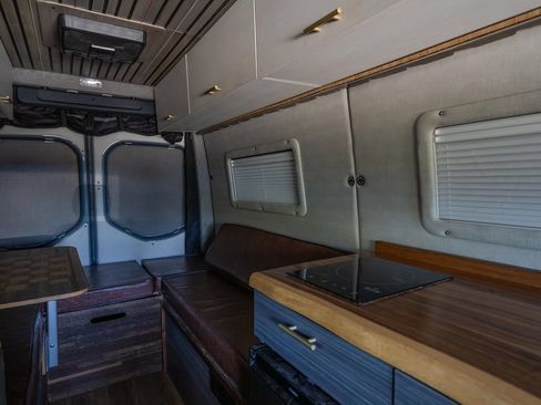 Used 2023 Mercedes-Benz Sprinter 2500 image 25