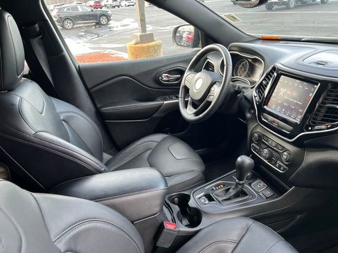 Used 2020 Jeep Cherokee High Altitude image 9