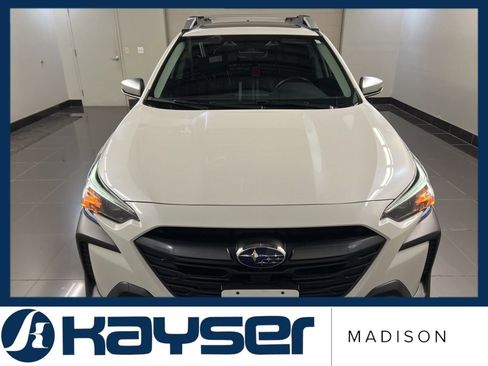 Used 2023 Subaru Outback Touring XT AWD/4WD image 2