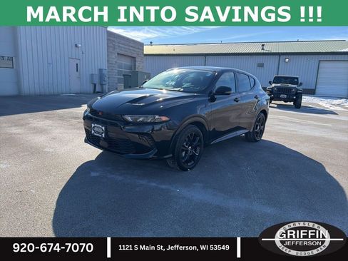 Used 2024 Dodge Hornet R/T Plus w/ R/T Blacktop Package image 2