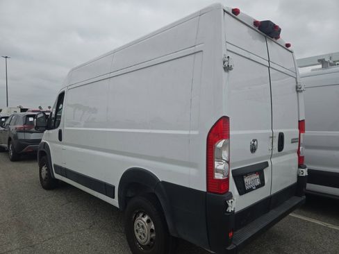 Used 2023 RAM ProMaster 2500 FWD image 8