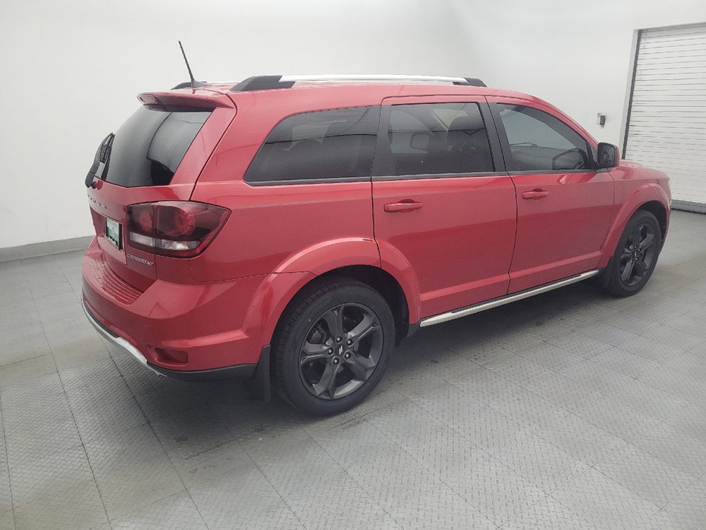 Used 2018 Dodge Journey Crossroad w/ Nav & Sun Group FWD image 10