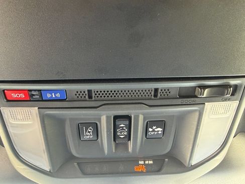 Used 2023 Subaru Forester Wilderness AWD/4WD image 27