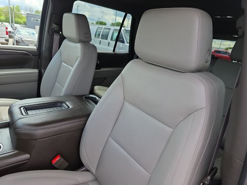 Certified 2023 Chevrolet Tahoe Z71 w/ Off-Road Capability Package AWD/4WD image 19