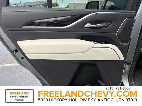 Used 2021 Cadillac Escalade Sport AWD/4WD image 15