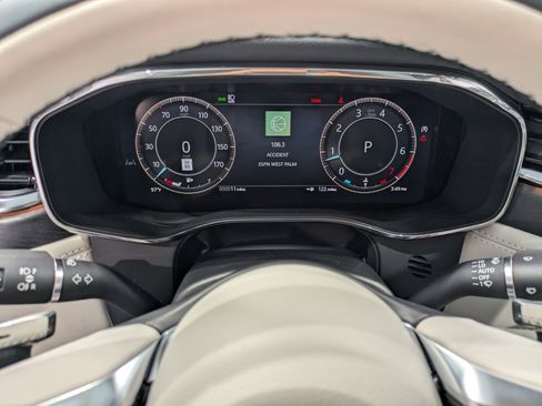 New 2026 Jaguar F-PACE R-Dynamic S AWD/4WD image 16