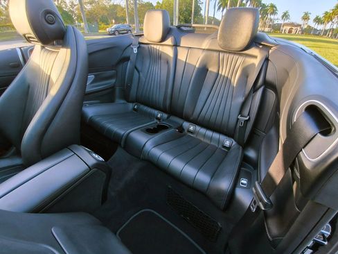 Used 2018 Mercedes-Benz E 400 E 400 Cabriolet 2D w/ Premium 2 Package image 8