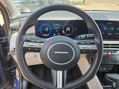 Used 2025 Hyundai Tucson SEL FWD image 18