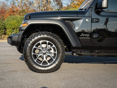 New 2026 Jeep Wrangler Unlimited Sport AWD/4WD image 4