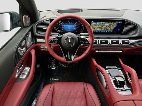 Used 2026 Mercedes-Benz Maybach GLS 600 4MATIC image 24