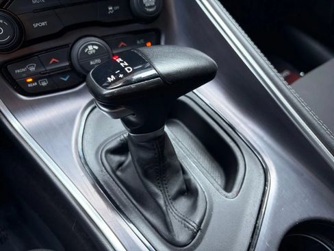 Used 2018 Dodge Challenger R/T RWD image 23