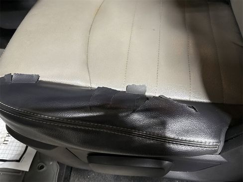 Used 2012 RAM 3500 ST w/ Chrome Appearance Group image 47