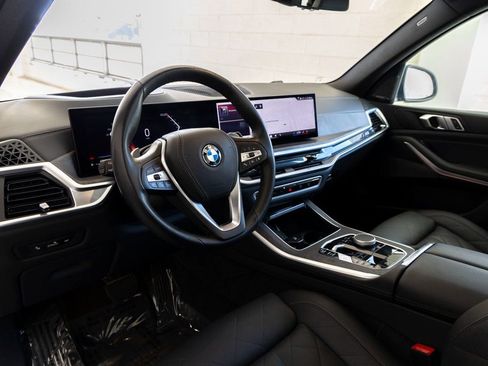Used 2025 BMW X5 xDrive40i image 15