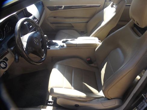 Used 2011 Mercedes-Benz E 350 Cabriolet image 13