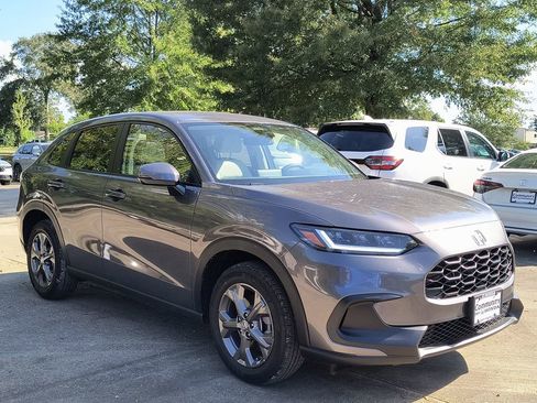 New 2026 Honda HR-V LX image 5