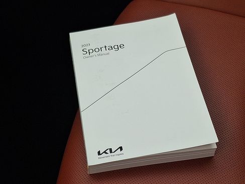 Used 2023 Kia Sportage SX image 28