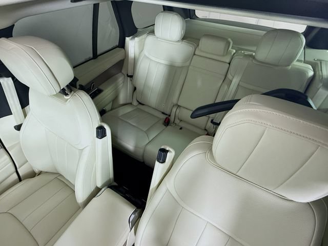 New 2026 Land Rover Range Rover SE AWD/4WD image 14