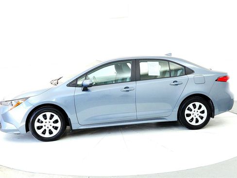 Used 2023 Toyota Corolla LE w/ Carpet Mat Package (TMS) image 3