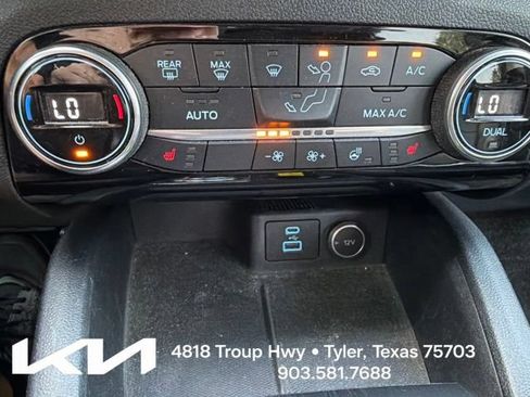 Used 2021 Ford Escape Titanium AWD/4WD image 20