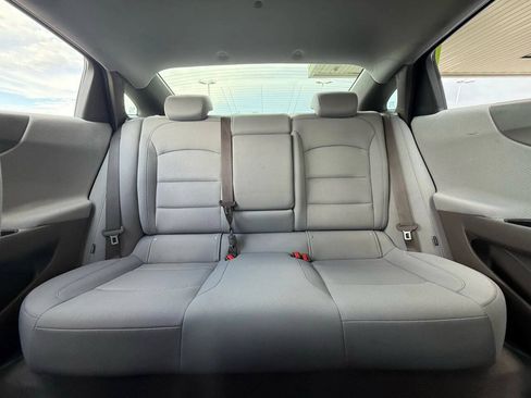 Used 2016 Chevrolet Malibu LT FWD image 23