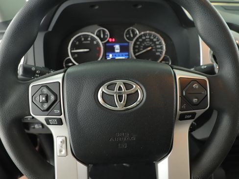 Used 2014 Toyota Tundra SR5 image 18