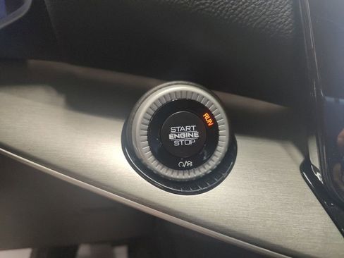 New 2025 Jeep Wagoneer Series II w/ Convenience Group I image 23