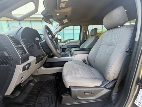 Used 2020 Ford F250 XLT w/ XLT Premium Package AWD/4WD image 15