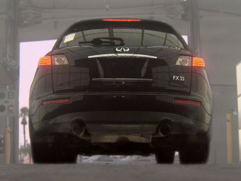 Used 2006 INFINITI FX35 2WD w/ (G02) Touring Pkg image 6