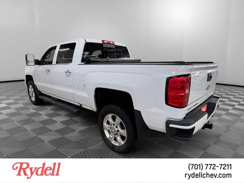 Used 2019 Chevrolet Silverado 2500 LTZ w/ Duramax Plus Package image 3