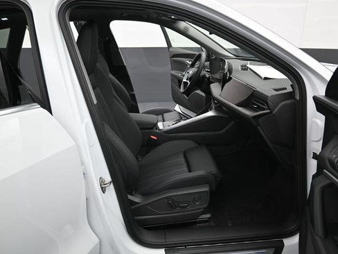 New 2026 Audi Q5 Prestige image 14