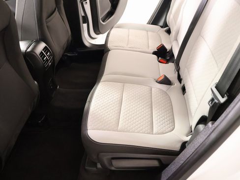 Used 2024 Ford Escape Active image 11