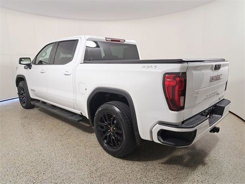 Used 2022 GMC Sierra 1500 Elevation image 7