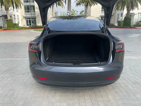 Used 2020 Tesla Model 3 Standard Range Plus RWD image 40