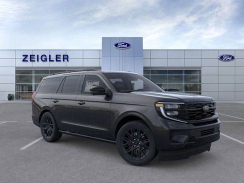 New 2025 Ford Expedition Platinum w/ Stealth Performance Package image 7