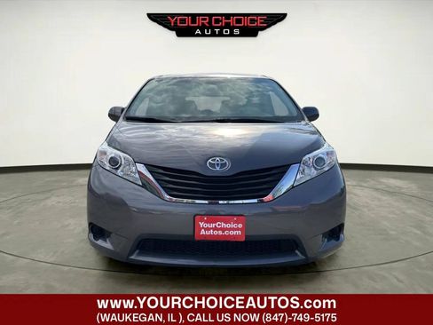Used 2013 Toyota Sienna LE FWD image 10