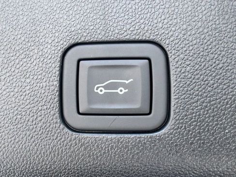 Used 2024 Chevrolet Tahoe RST w/ Luxury Package image 34