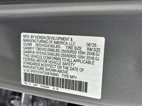 Used 2025 Honda Pilot Touring image 36
