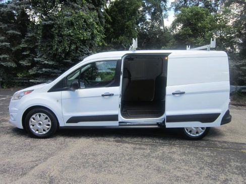 Used 2016 Ford Transit Connect XLT FWD image 24
