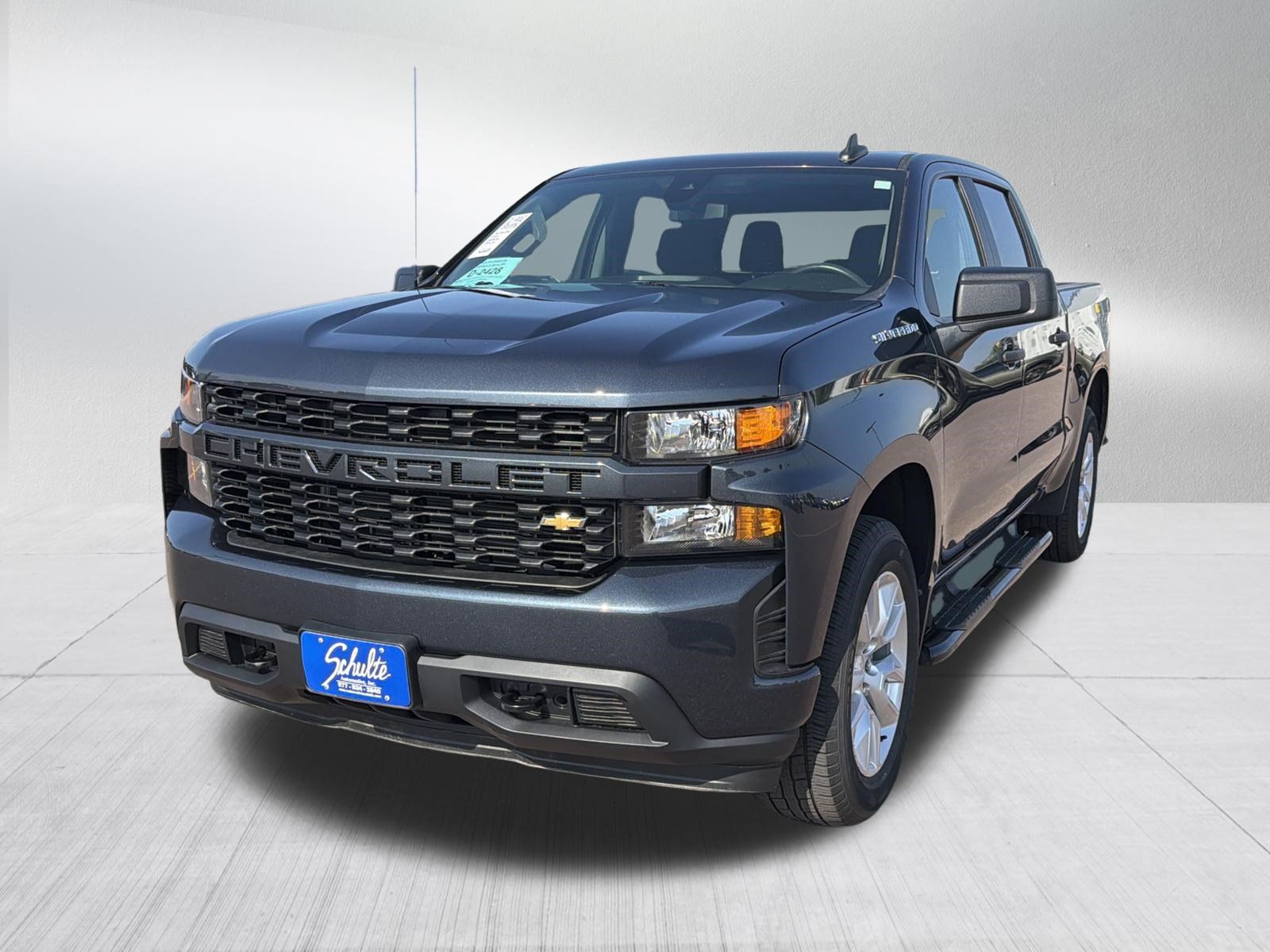 Used 2021 Chevrolet Silverado 1500 Custom w/ Safety Confidence Package AWD/4WD image 3