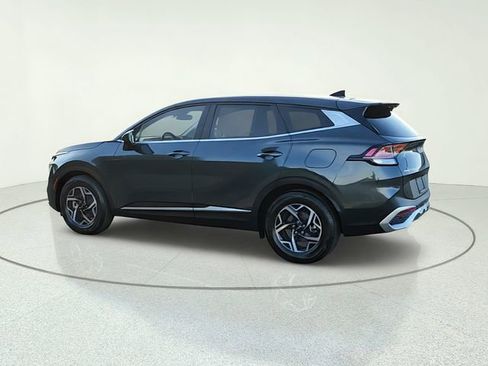 Certified 2024 Kia Sportage LX FWD image 3