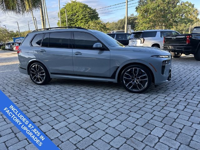 Used 2026 BMW X7 xDrive40i w/ M Sport Package AWD/4WD image 15