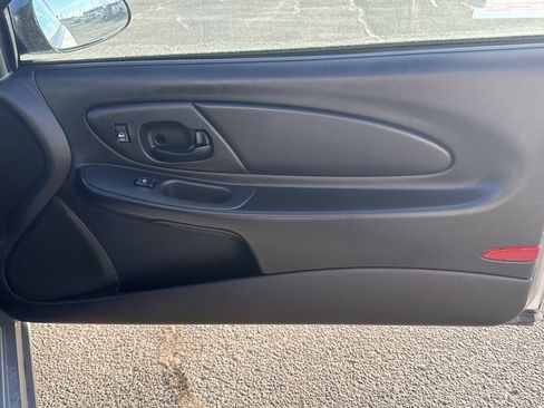 Used 2000 Chevrolet Monte Carlo SS image 14