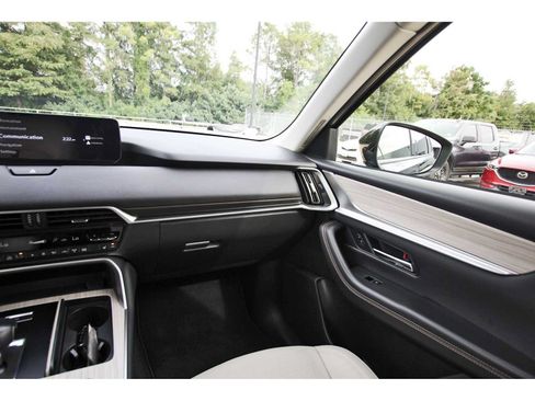 Used 2024 MAZDA CX-90 3.3 Turbo w/ Preferred Package AWD/4WD image 8