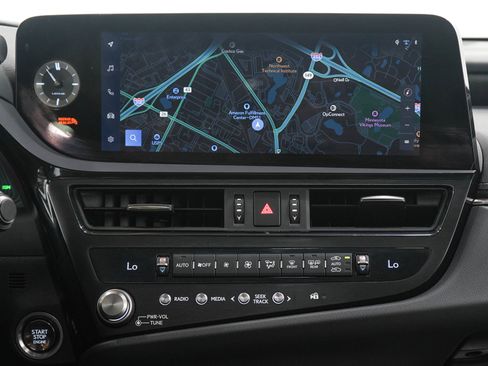 Used 2024 Lexus ES 350 w/ Accessory Package (Z1) FWD image 16