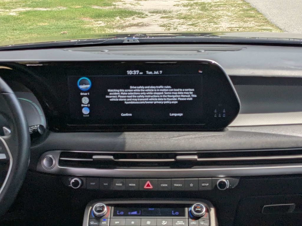 Used 2024 Hyundai Palisade SEL FWD image 18