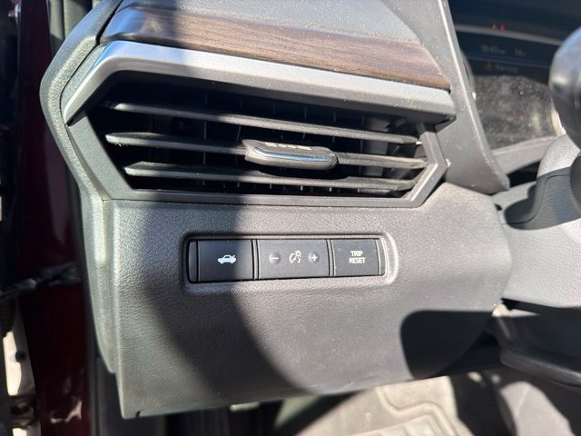 Used 2025 Nissan Altima 2.5 SV FWD image 19