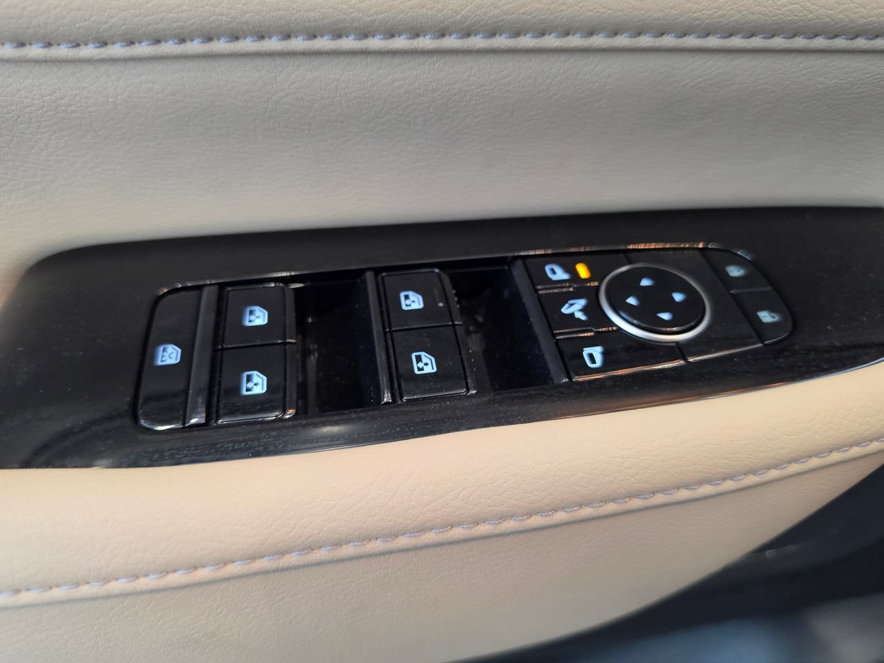 Certified 2026 INFINITI QX80 Pure AWD/4WD image 16