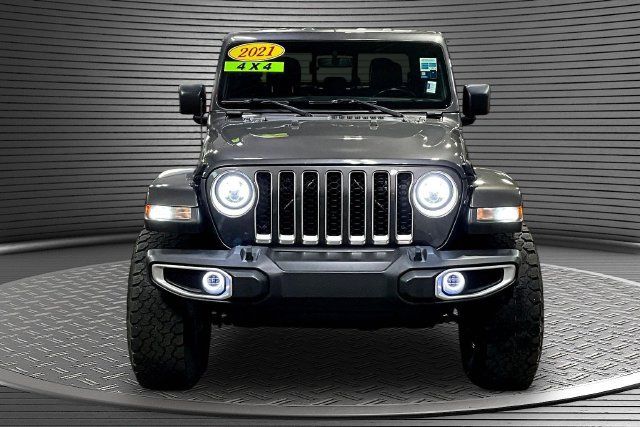 Used 2021 Jeep Gladiator Overland w/ Popular Equipment Package AWD/4WD image 2
