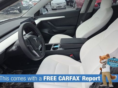 Used 2021 Tesla Model 3 Long Range image 2